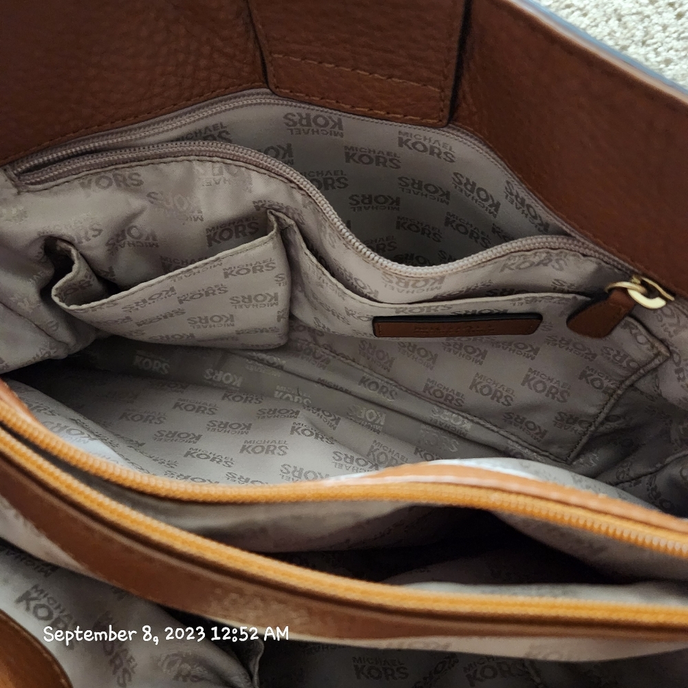 Michael Kors Hamilton Satchel - Picture 3 of 5